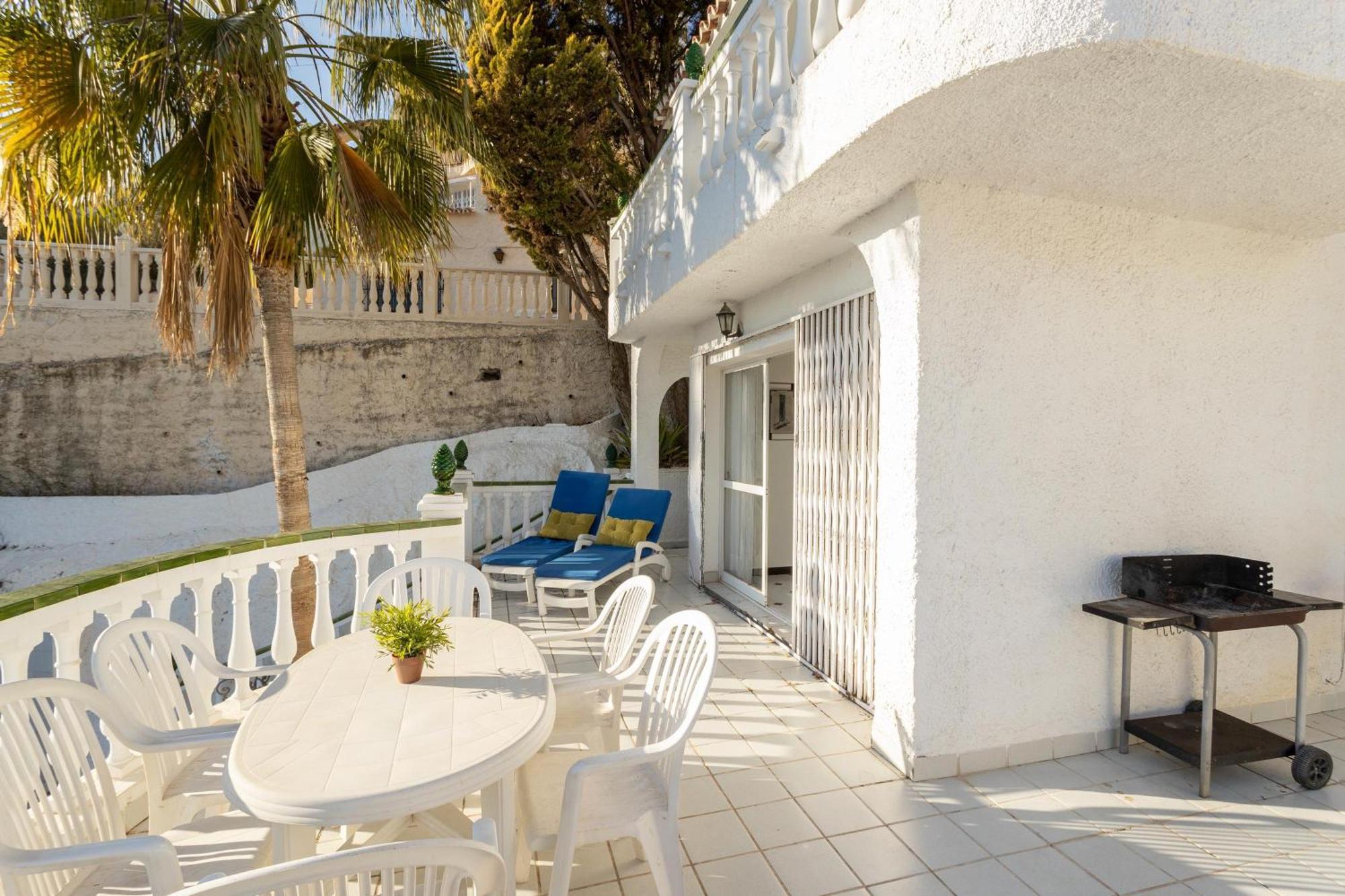 Villa Nerja Exterior photo