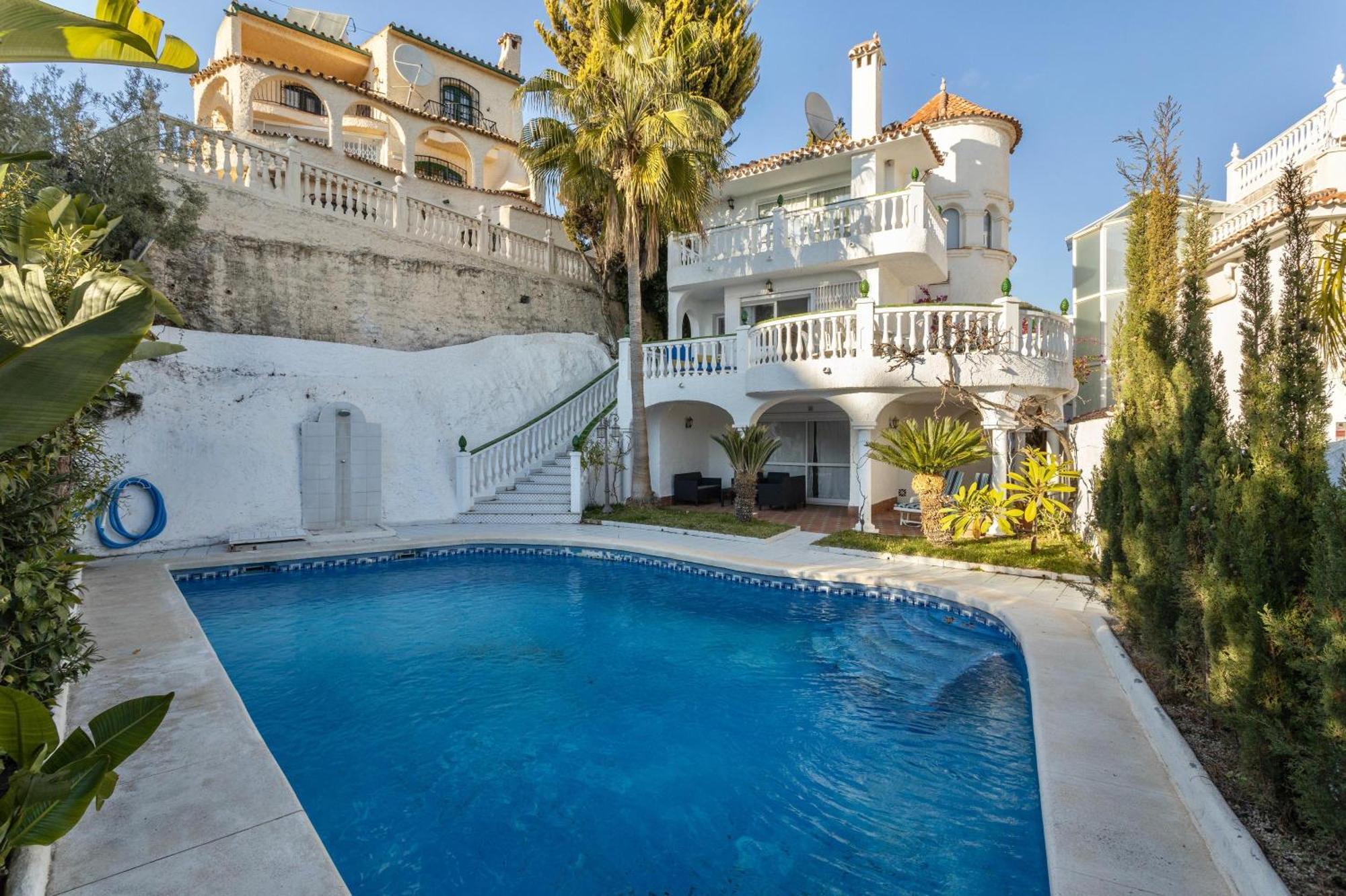 Villa Nerja Exterior photo