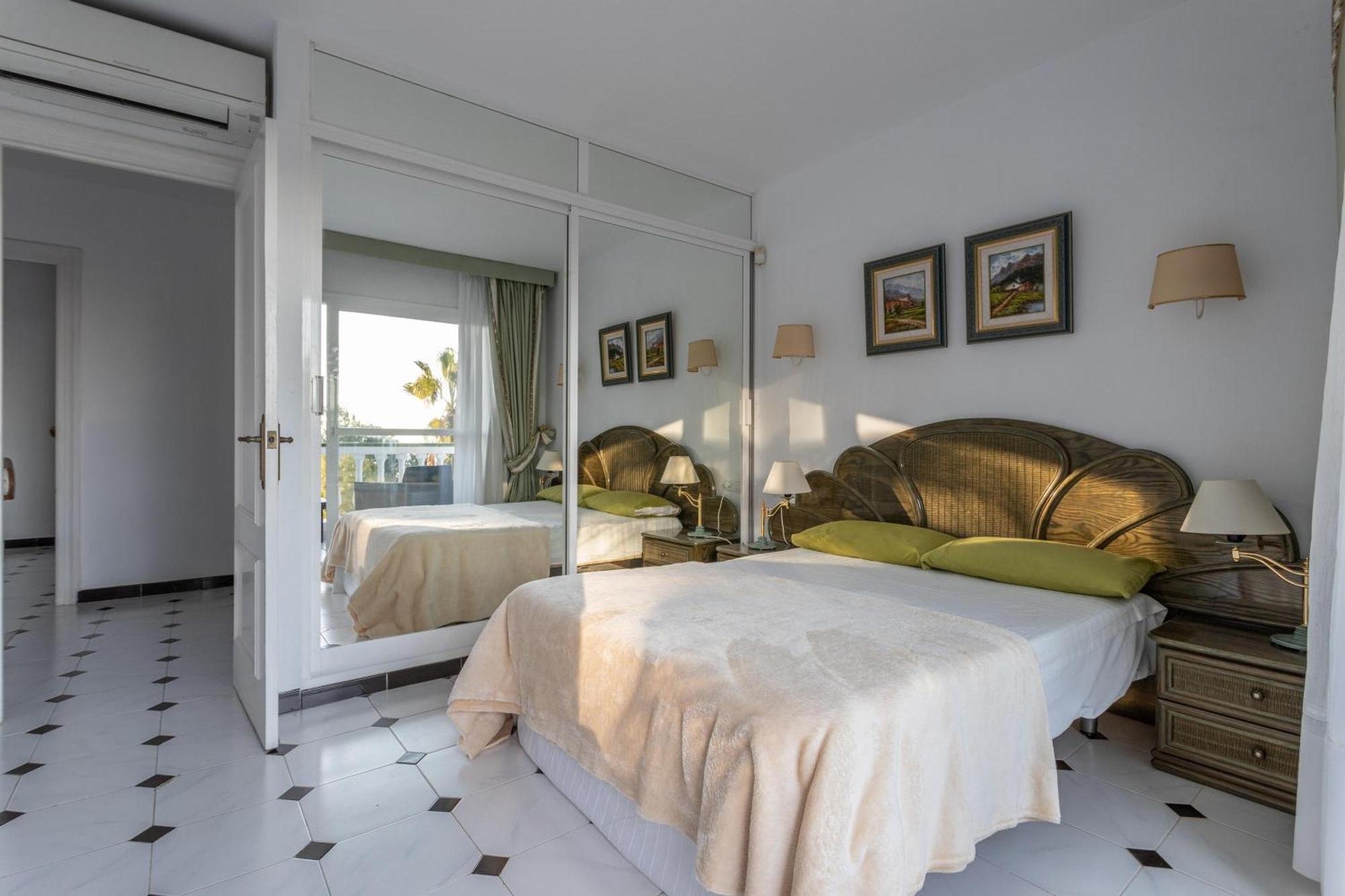 Villa Nerja Exterior photo